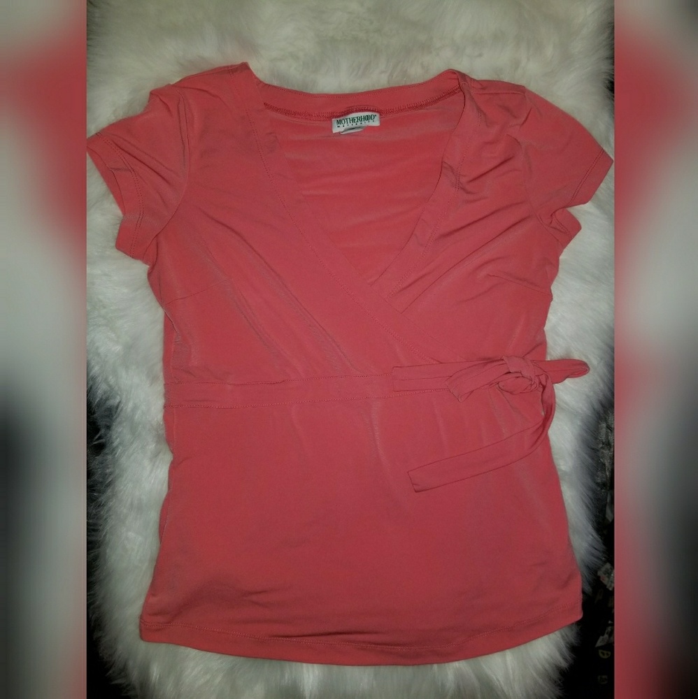 Motherhood  coral maternity   top size small
